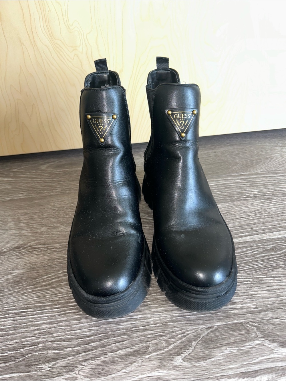Guess Hestia Chelsea Boot - Picture 8 of 15